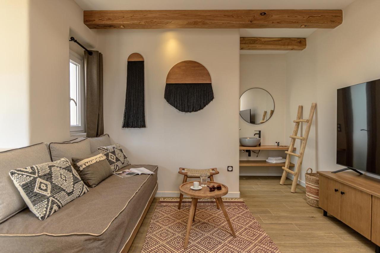 Almi Of Naxos Aparthotel Naxos City Exterior photo