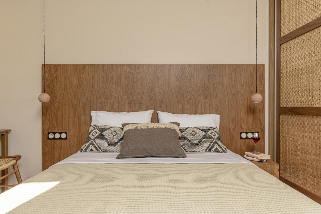 Almi Of Naxos Aparthotel Naxos City Exterior photo