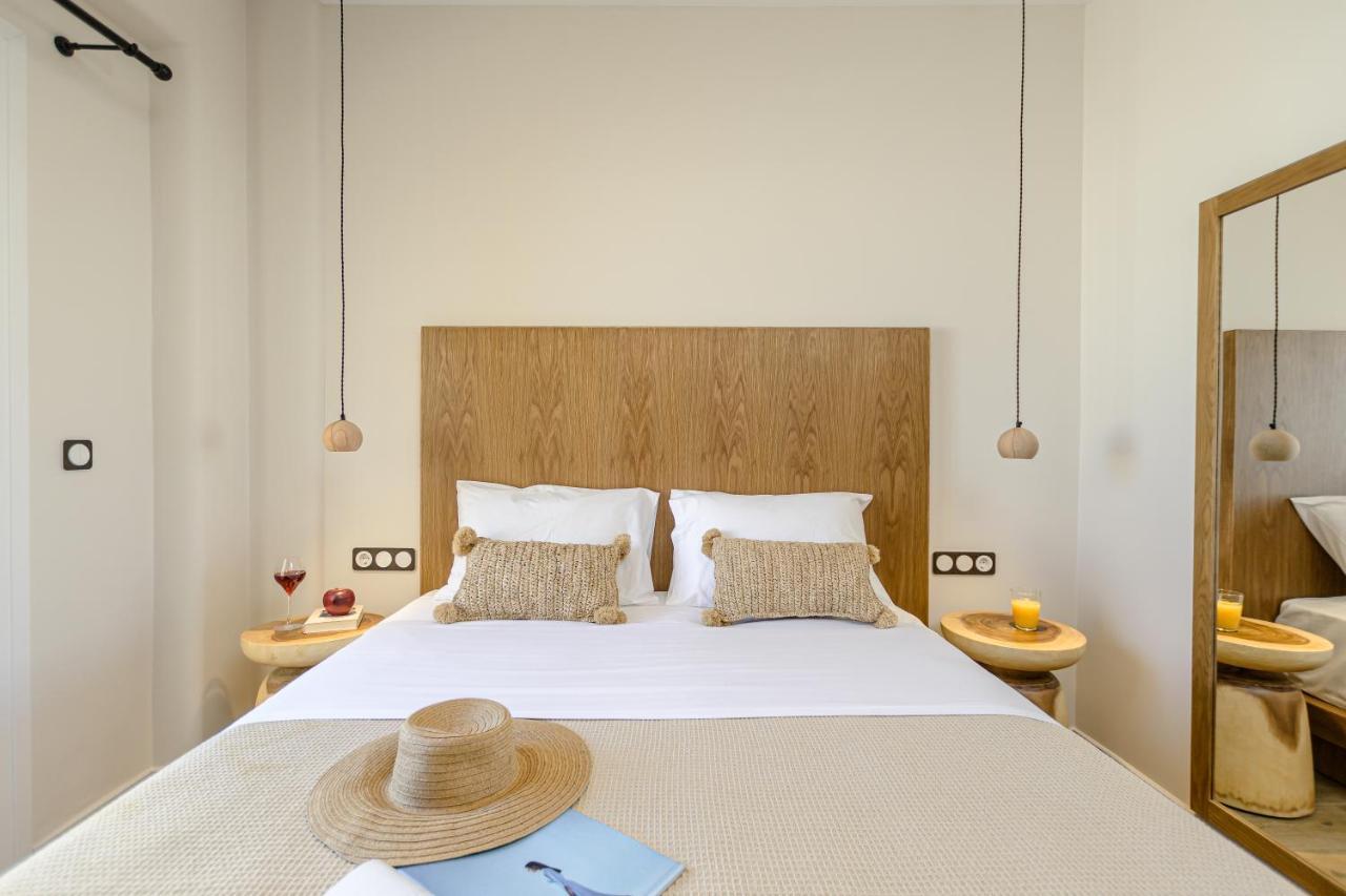 Almi Of Naxos Aparthotel Naxos City Exterior photo